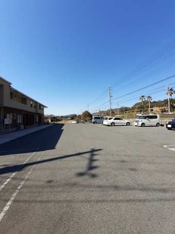 メール・ヴィラの駐車場