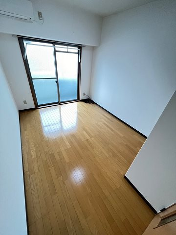 パルメーラ甲子園口の居間・リビング