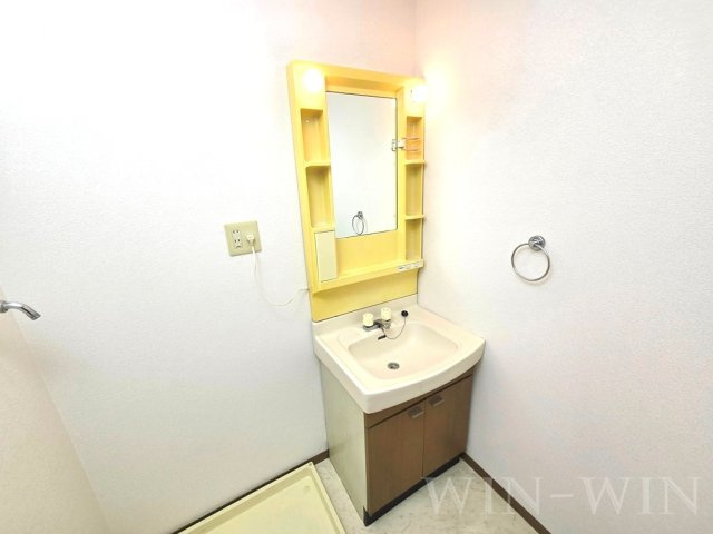 アルテスタ牟呂の独立洗面台