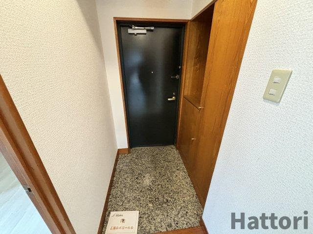 空港リブレ大阪屋の玄関