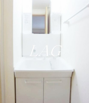 【洗面所】 | ヴィヴァン山王 | 独立洗面台です。