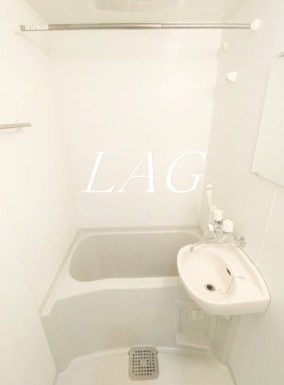 【浴室】 | プレール・ドゥーク馬込駅前 | お風呂です。