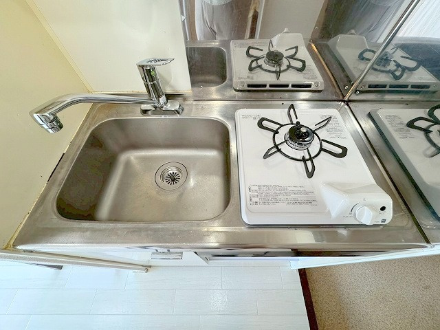 新大阪OMパレスのキッチン