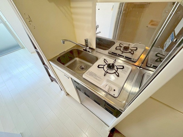 新大阪OMパレスのキッチン