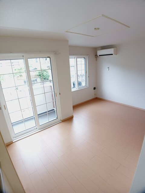 エアリー枝川の居間・リビング|居室・リビング