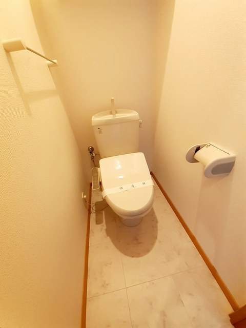 ノーブル西野のトイレ|トイレ