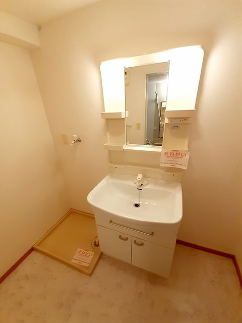 ノーブル西野の洗面所|洗面所