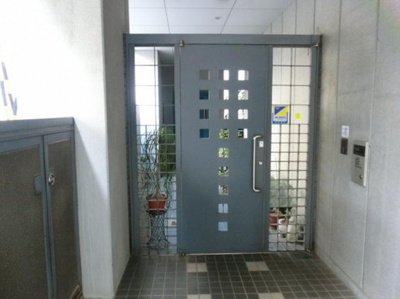 【エントランス】 | コスモリード赤羽