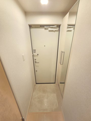 【玄関】 | アロ・ラウレアK