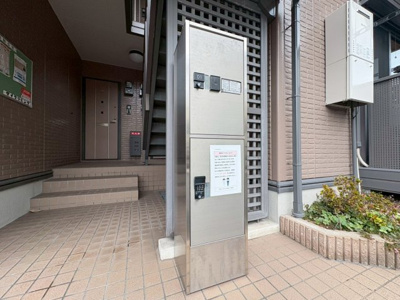 【エントランス】 | ウエストリヴァーⅡ