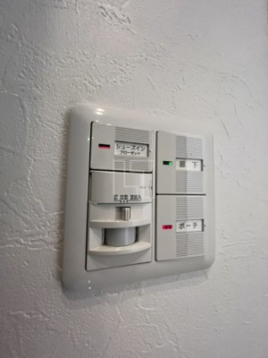 【設備】 | プラウド堀江公園 | プラウド堀江公園　人感センサー