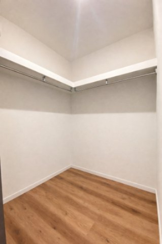 【収納】 | 東区戸島5丁目 | ※現地は居住中のため、荷物が残っています