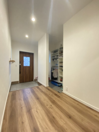 【内装】 | 東区戸島5丁目 | ※現地は居住中のため、荷物が残っています