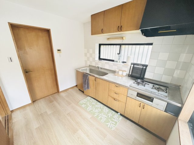 神戸市垂水区多聞台中古戸建のキッチン