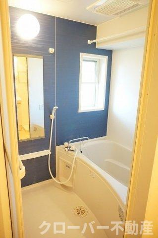 セイバリー　フィール　Ａの浴室