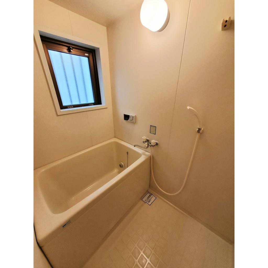 ミロクハイツ寝屋川の浴室