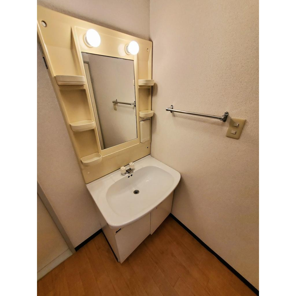 ミロクハイツ寝屋川の洗面所