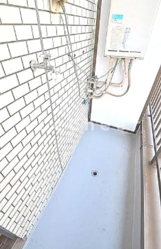 ハイツ田村のバルコニー