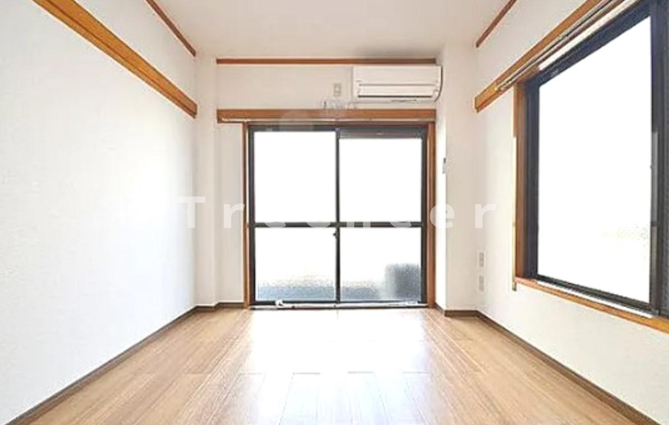 ハイツ田村の居間・リビング