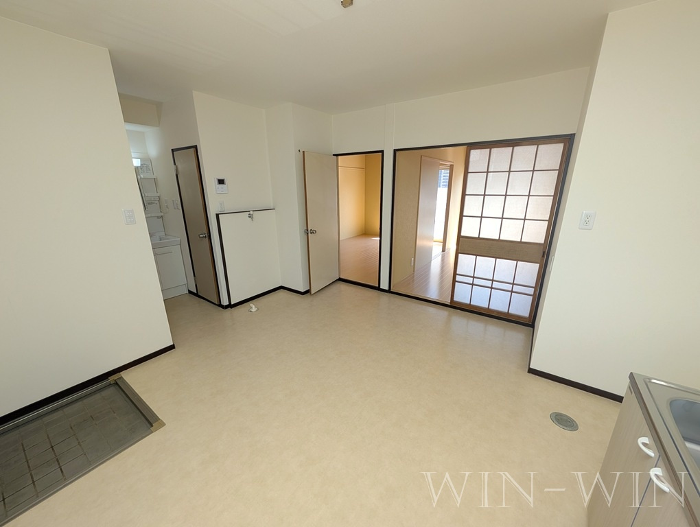 サンシティ向山 Bの居間・リビング|同型
イメージ（同建物内・同間取りの写真）
