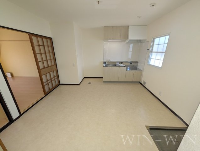 サンシティ向山 Bの居間・リビング|イメージ（同建物内・同間取りの写真）
