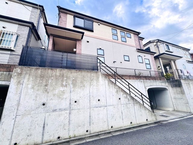 【外観】 | 和光市下新倉4丁目　中古一戸建住宅　（成増店） | 自然環境と調和した良好な住環境