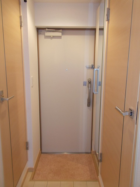 アンドルートの玄関|玄関です。