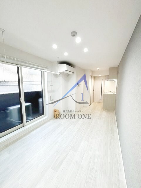 Ｇｒｅｅｎ　Ｇａｒｄｅｎ　ＹＯＴＳＵＹＡの居間・リビング|洋室のお部屋です。