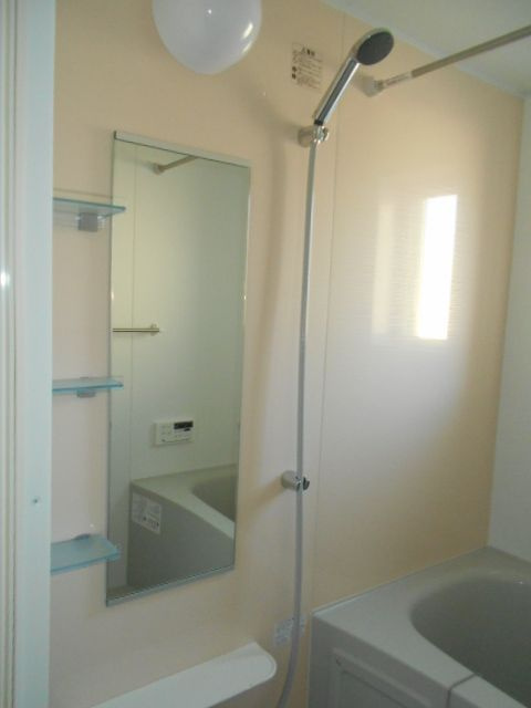 フリーデMFⅠの浴室