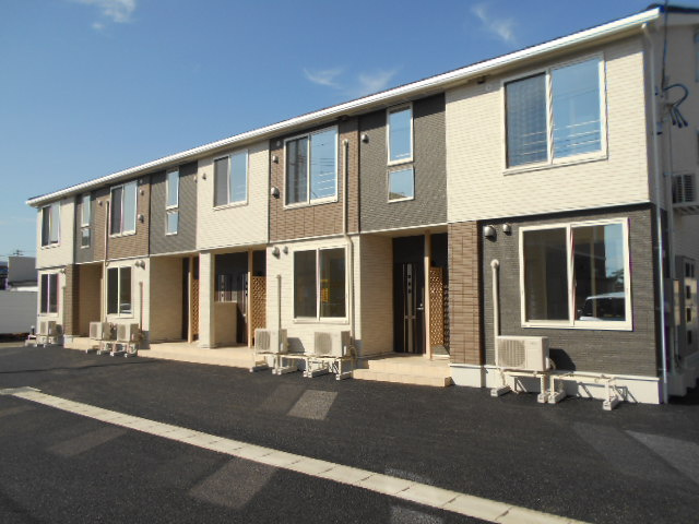 花巻市松園町１丁目のアパートの外観パース