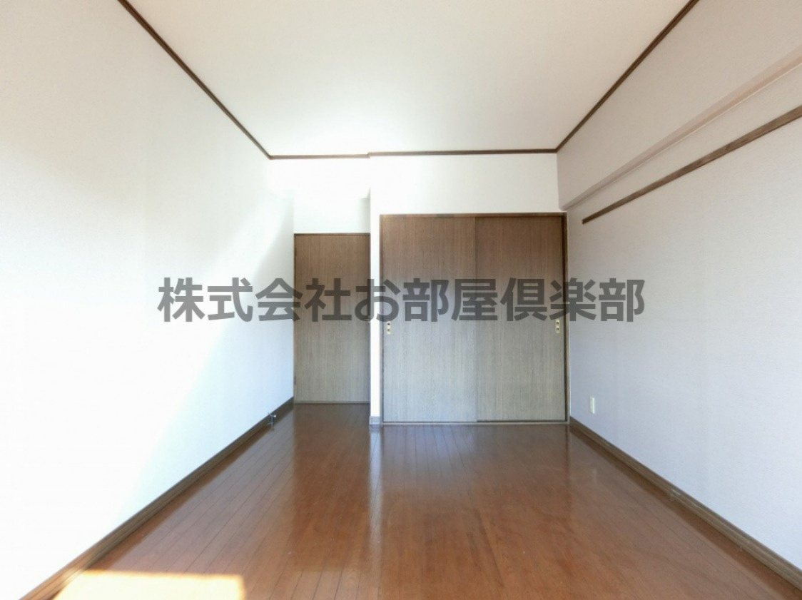 グランドヒル野中の寝室|寝室にいかがでしょうか