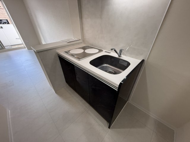 ONLYONE栄本町のキッチン