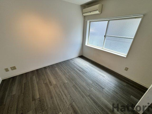 ユープラス上新庄の居間・リビング