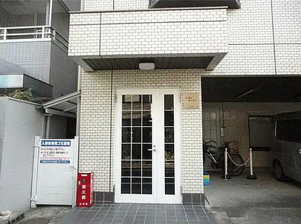 小石川ガーデンのエントランス