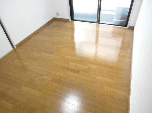 小石川ガーデンの居間・リビング