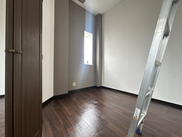 アスカ藤の寝室