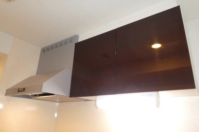 ミライアのキッチン|キッチン上収納