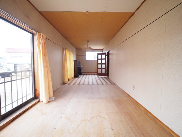 【玄関】 | 【中古戸建住宅】大仙市大曲日の出町1丁目 敷地面積 約100坪 余裕のある敷地に4SLDK戸建て住宅