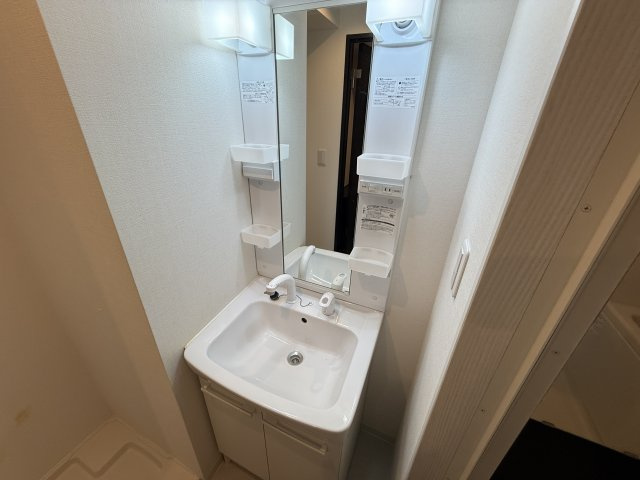 クレハ池田の独立洗面台
