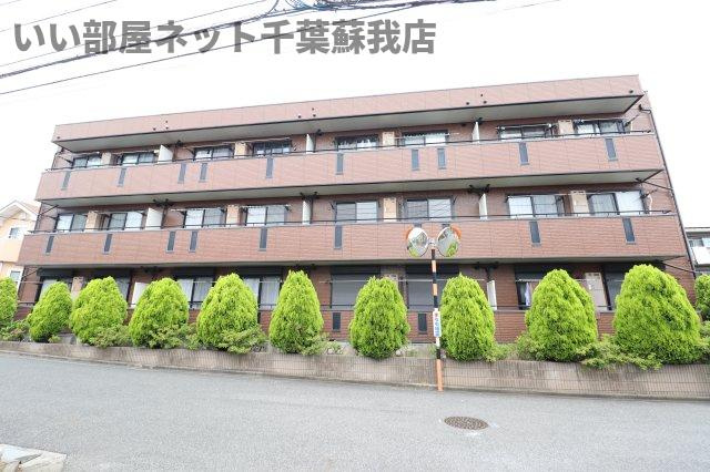 ロビンストリームの外観|落ち着いた雰囲気の外観です