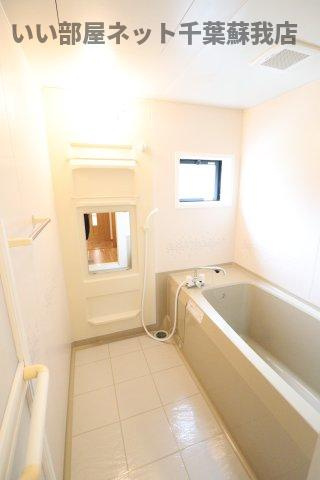 ロビンストリームの浴室|きれいなお風呂です