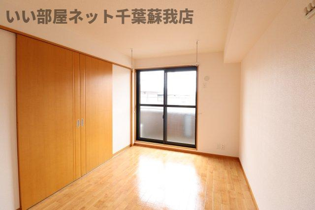 ロビンストリームの洋室|洋室です