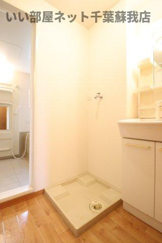 ロビンストリームの洗面所|室内洗濯機置場