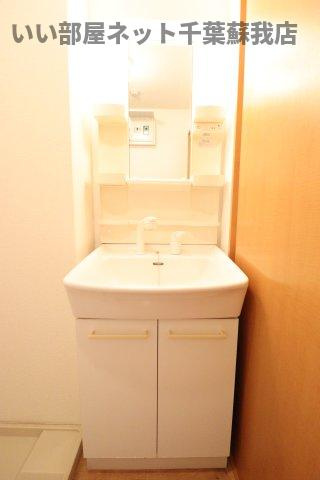 ロビンストリームの洗面所|洗面所です