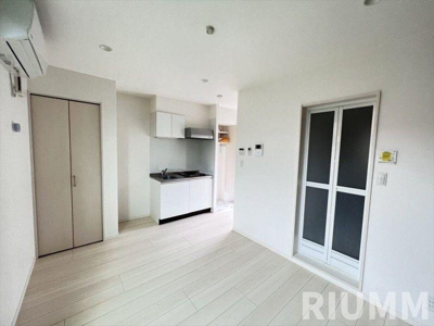 【居間・リビング】 | エムアールケー明大前（MRK明大前）