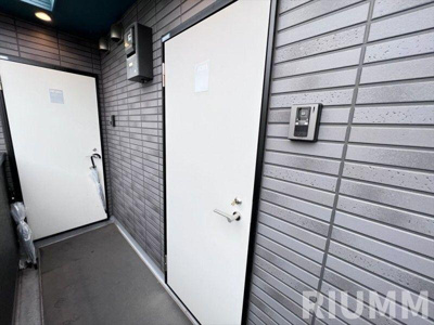 【玄関】 | エムアールケー明大前（MRK明大前）