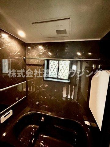 八尾市久宝寺２丁目のテラスのその他|窓