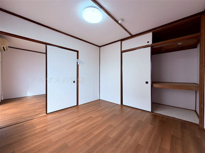 【寝室】 | シオン荘