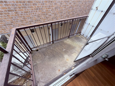 【バルコニー】 | シオン荘