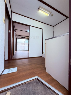 【玄関】 | シオン荘